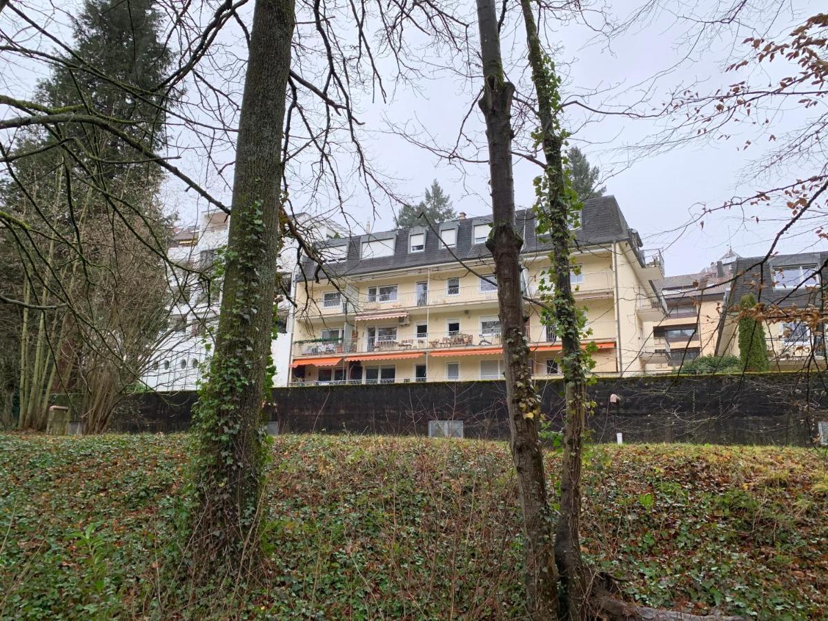 Moderne Ferienwohnung Nahe Swr Und Golfplatz Baden-Baden Eksteriør billede